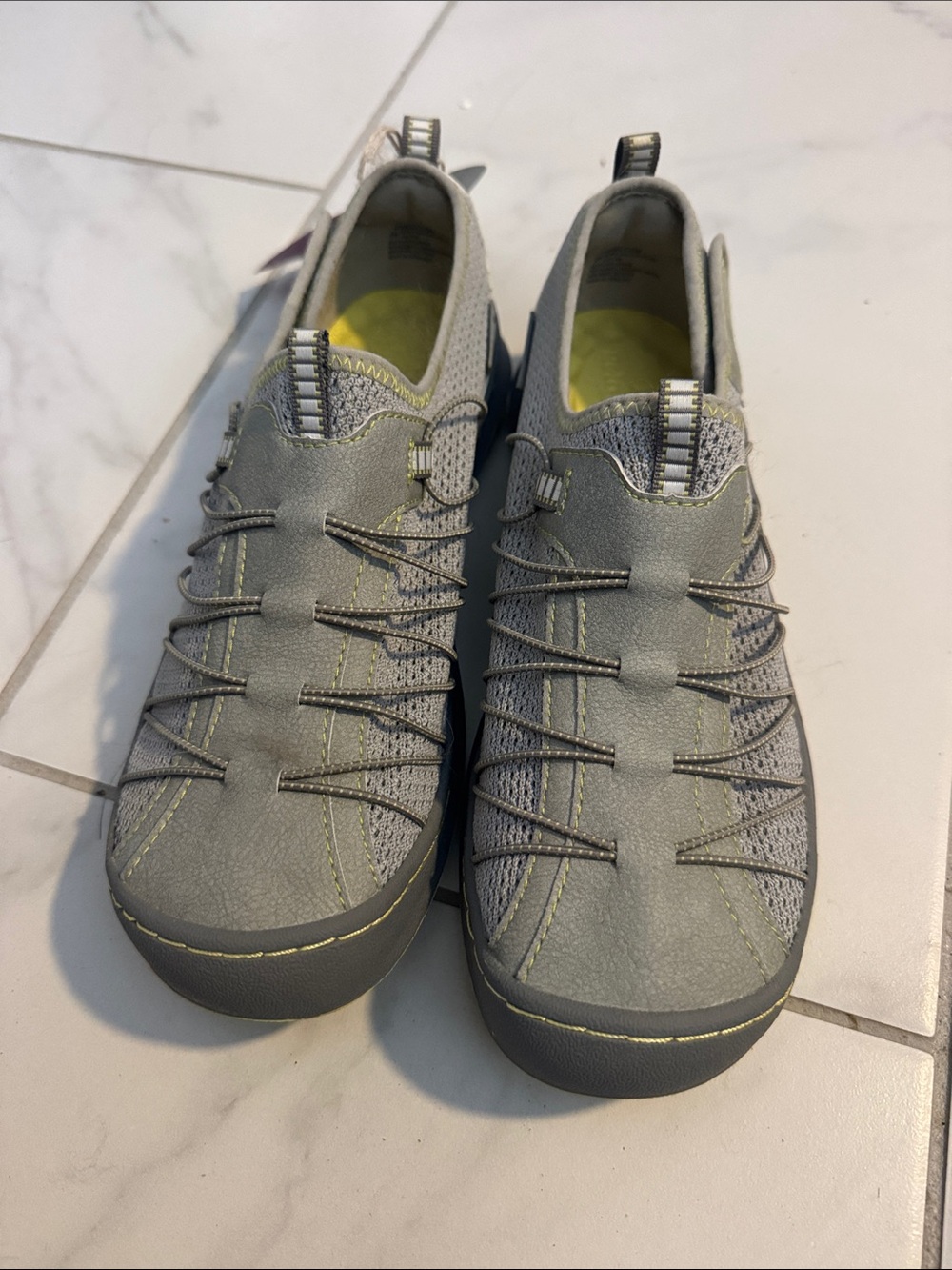 Brand New Jambu Spirit 2 Eco Vegan 8 Wide Women’s Gray Slip-On Athletic Sneakers